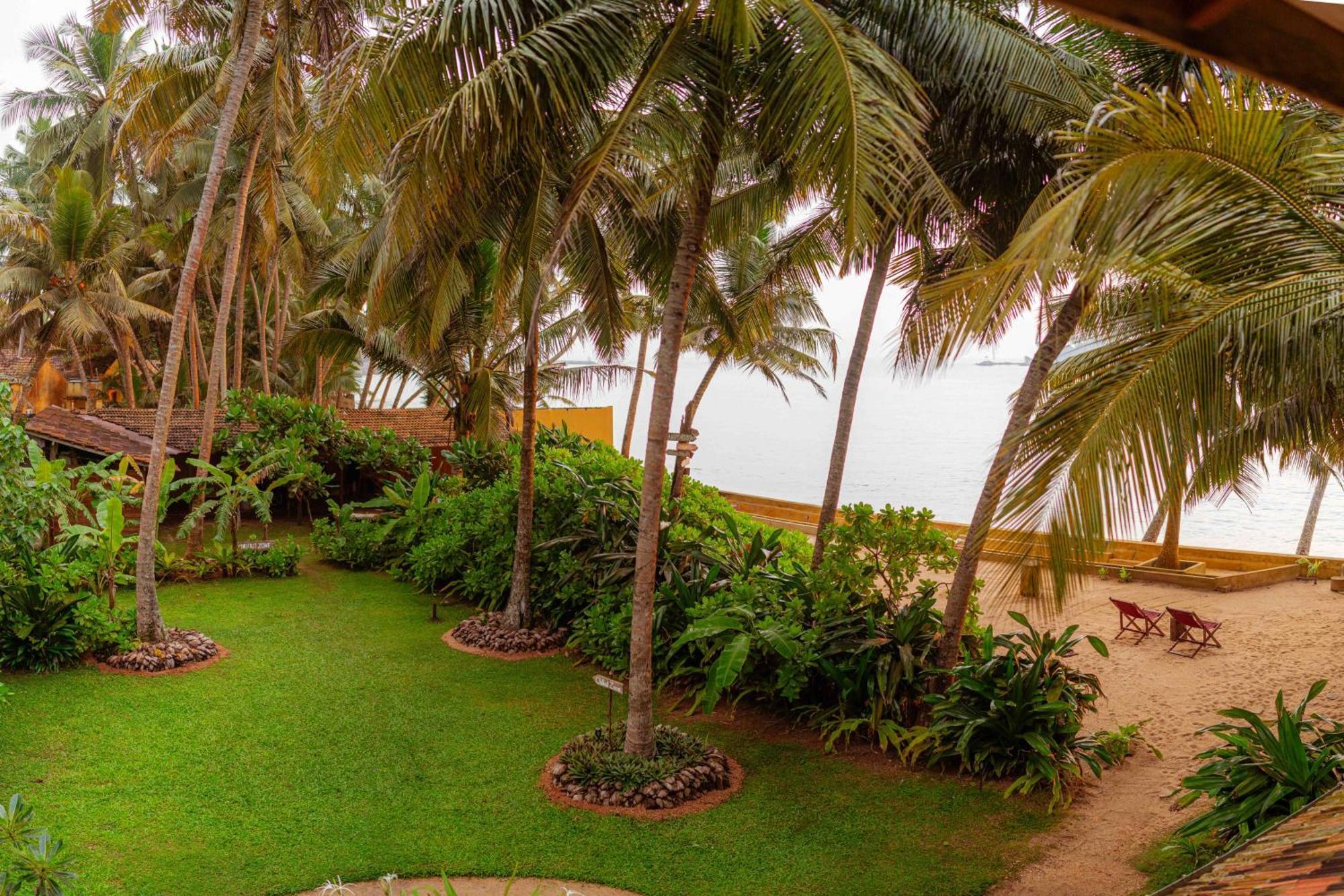 Amuura Beach Villa Beruwala Exterior photo